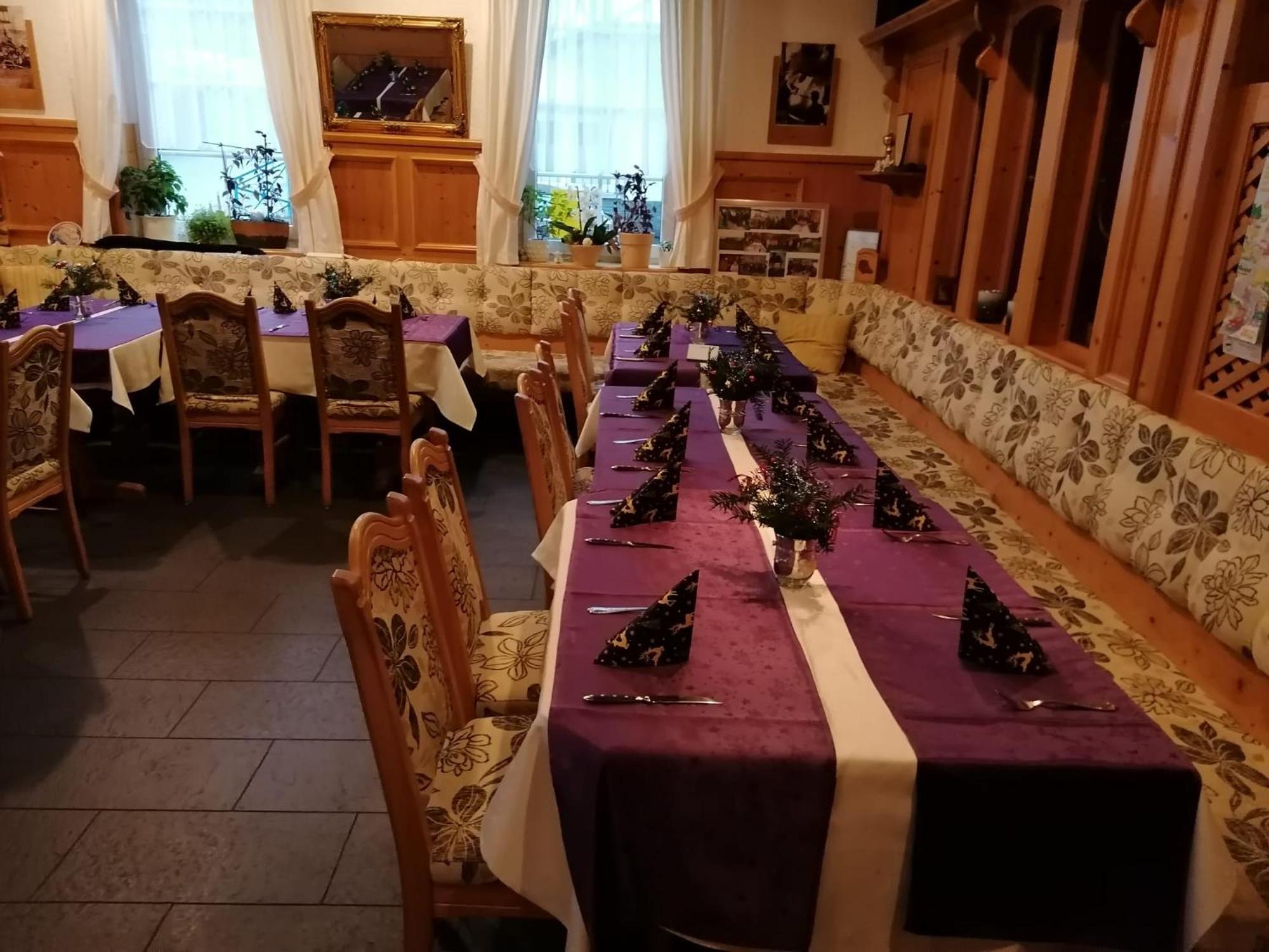 Gasthaus Zipp Asslar Kültér fotó